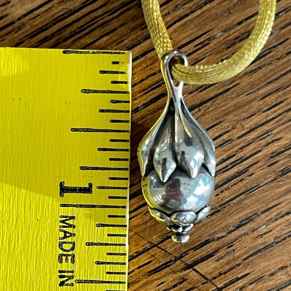 Georg Jensen Silver Pendant Acorn Necklace on a 30” Cord. 925S silver. Marked. - Picture 3 of 5
